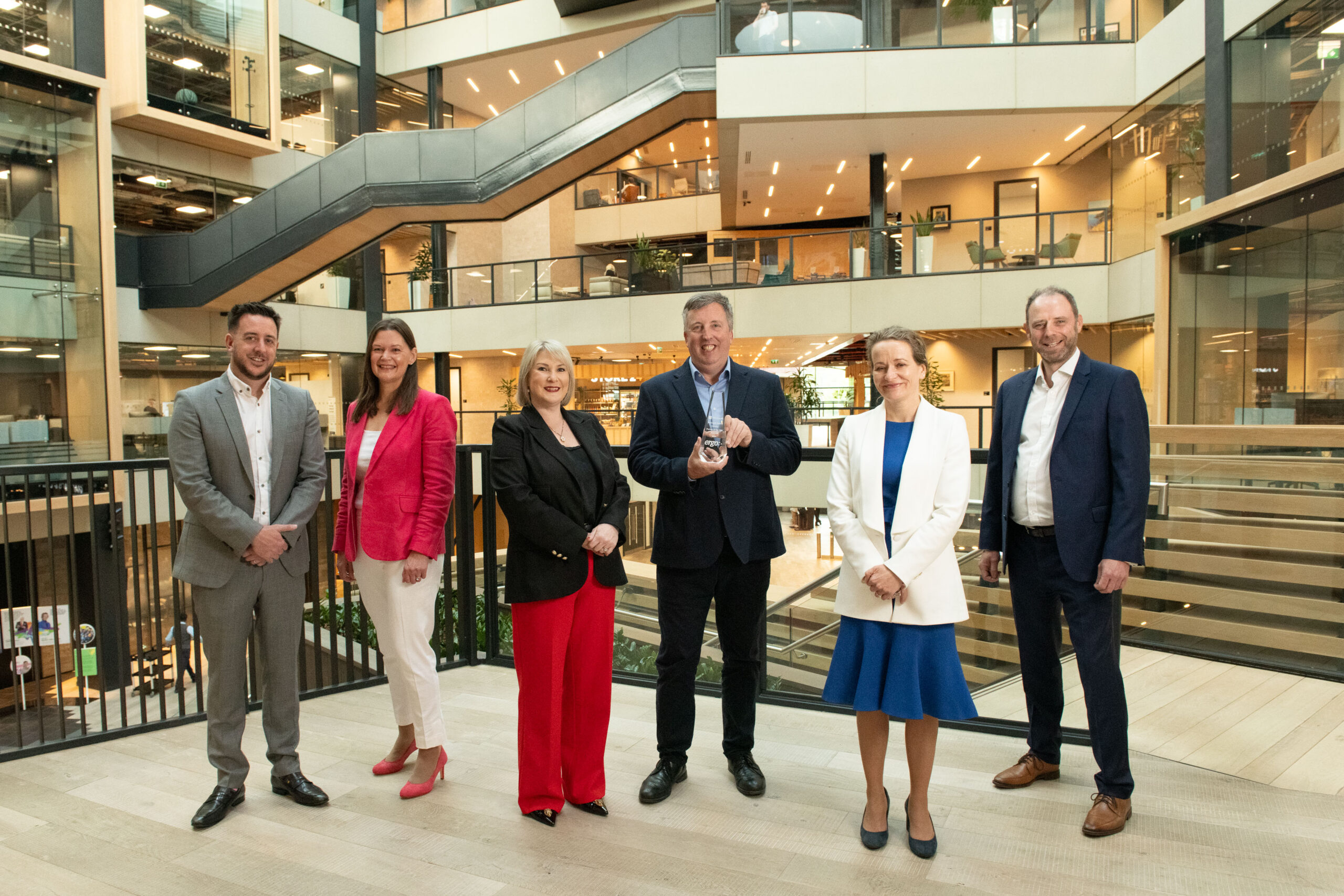 Image of 6 people in microsoft with an award